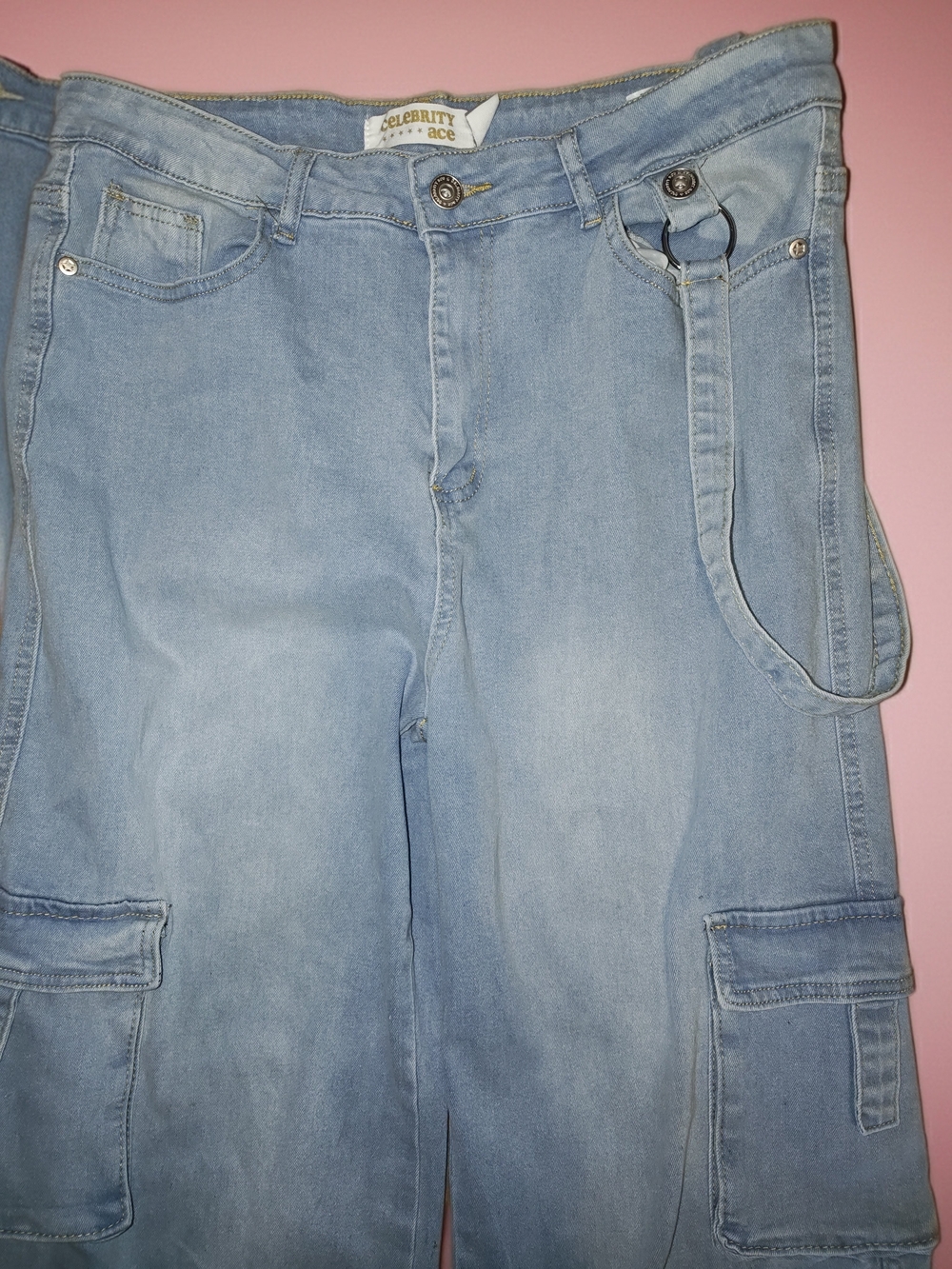 Celebrity Ace Light Wash Cargo Wide-Leg Jeans - Women - Picture 2 of 2